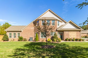 1901 Friedberg Village Dr-2