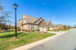 1901 Friedberg Village Dr-4