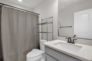 1901 Friedberg Village Dr-34