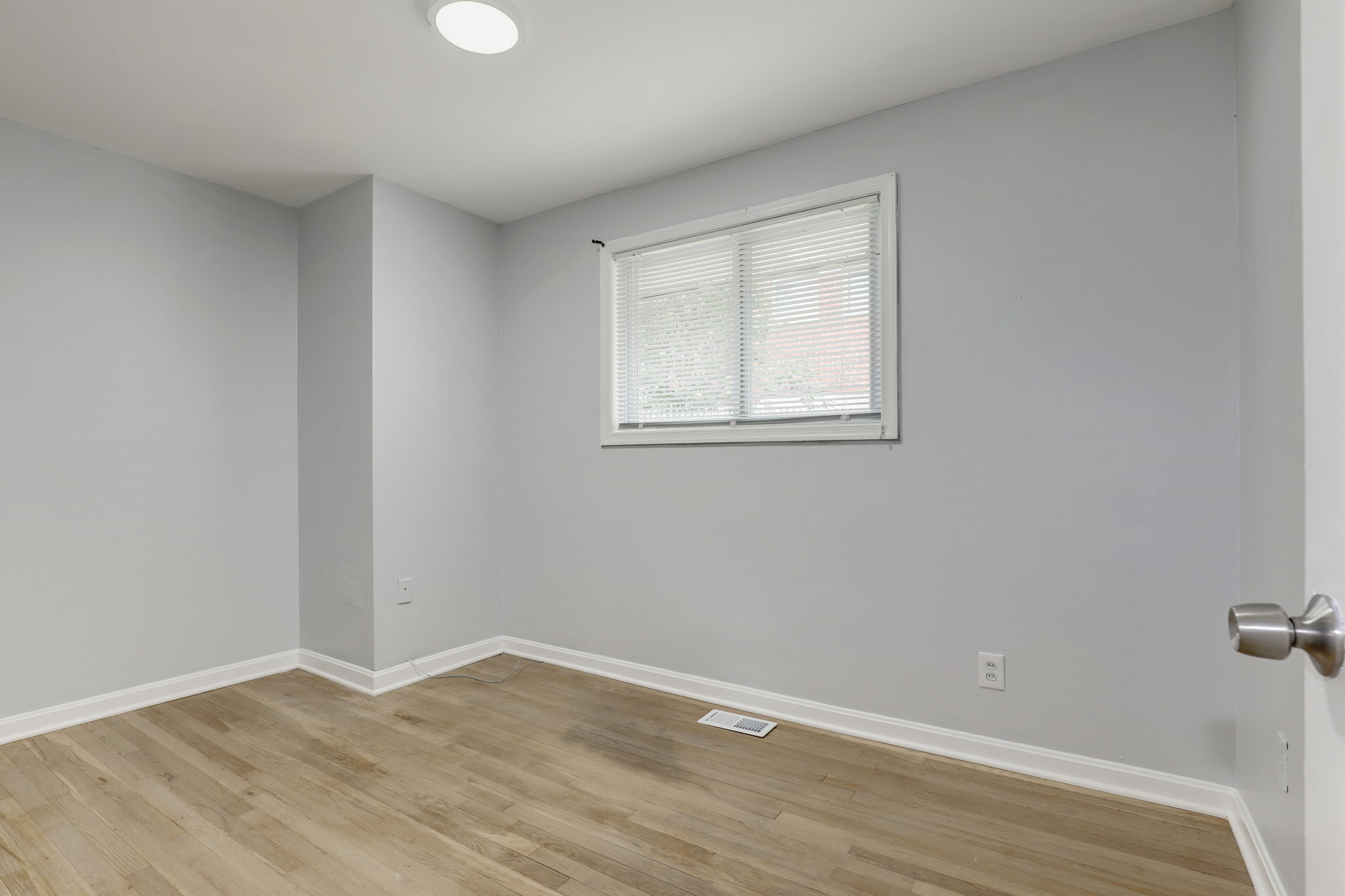 1901 Gainsboro Ro Rockville MD 20851_017