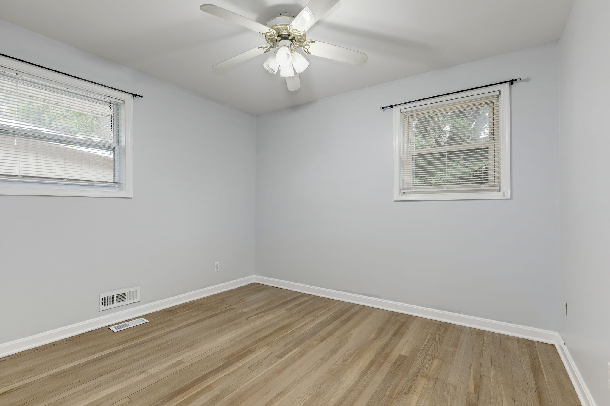 1901 Gainsboro Ro Rockville MD 20851_020