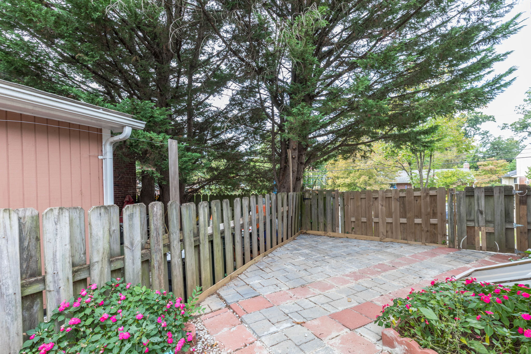 1901 Gainsboro Ro Rockville MD 20851_050