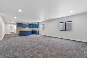 1901 Green Creek Rd, Cedar Falls, IA 50613, USA Photo 16