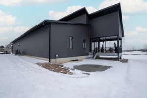 1901 Green Creek Rd, Cedar Falls, IA 50613, USA Photo 21