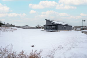 1901 Green Creek Rd, Cedar Falls, IA 50613, USA Photo 24