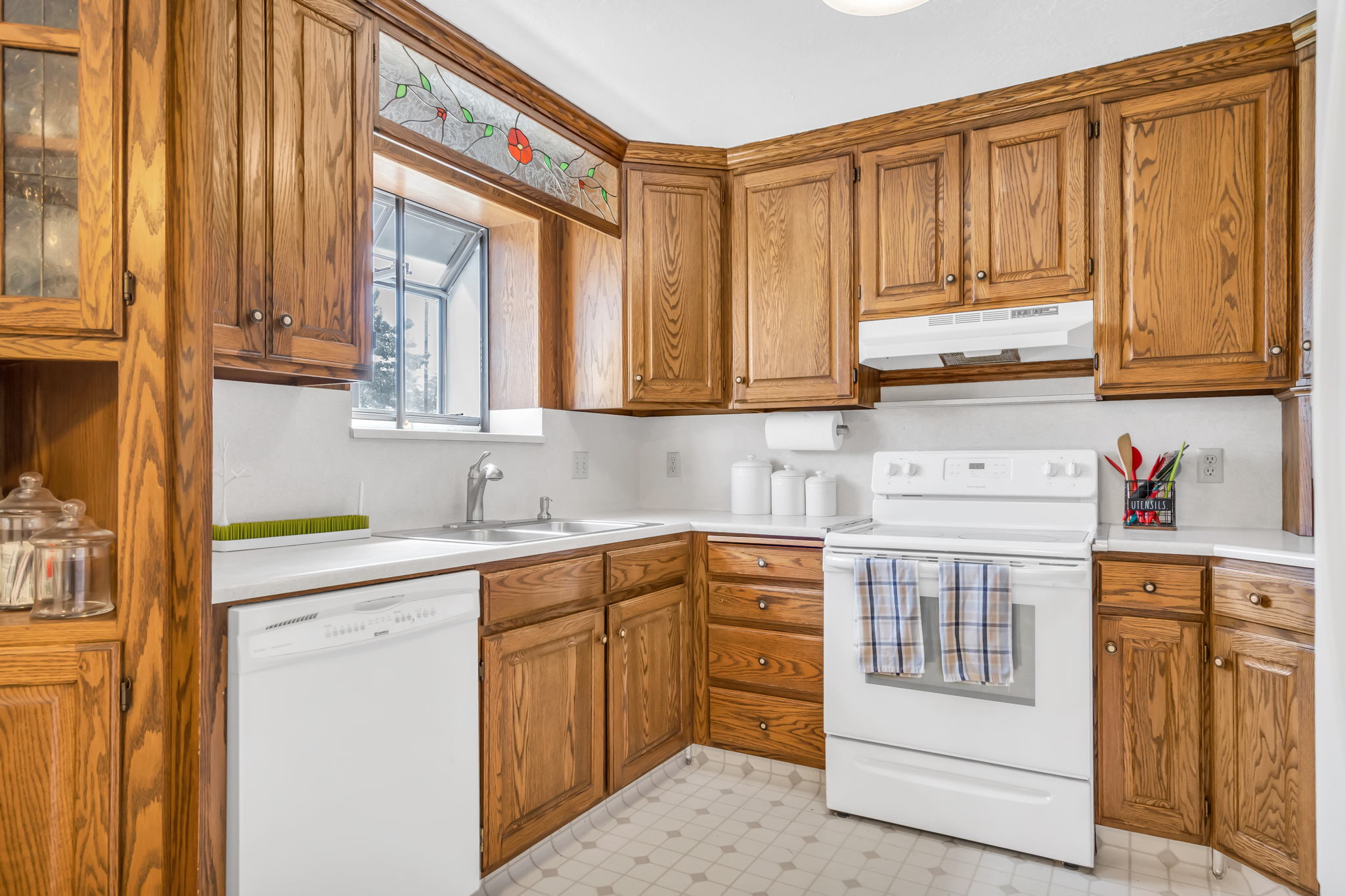 1901 Kirkham Way, Salt Lake City, UT 84119, USA Photo 9