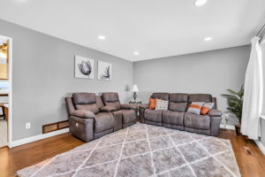 1901 Kirkham Way, Salt Lake City, UT 84119, USA Photo 3