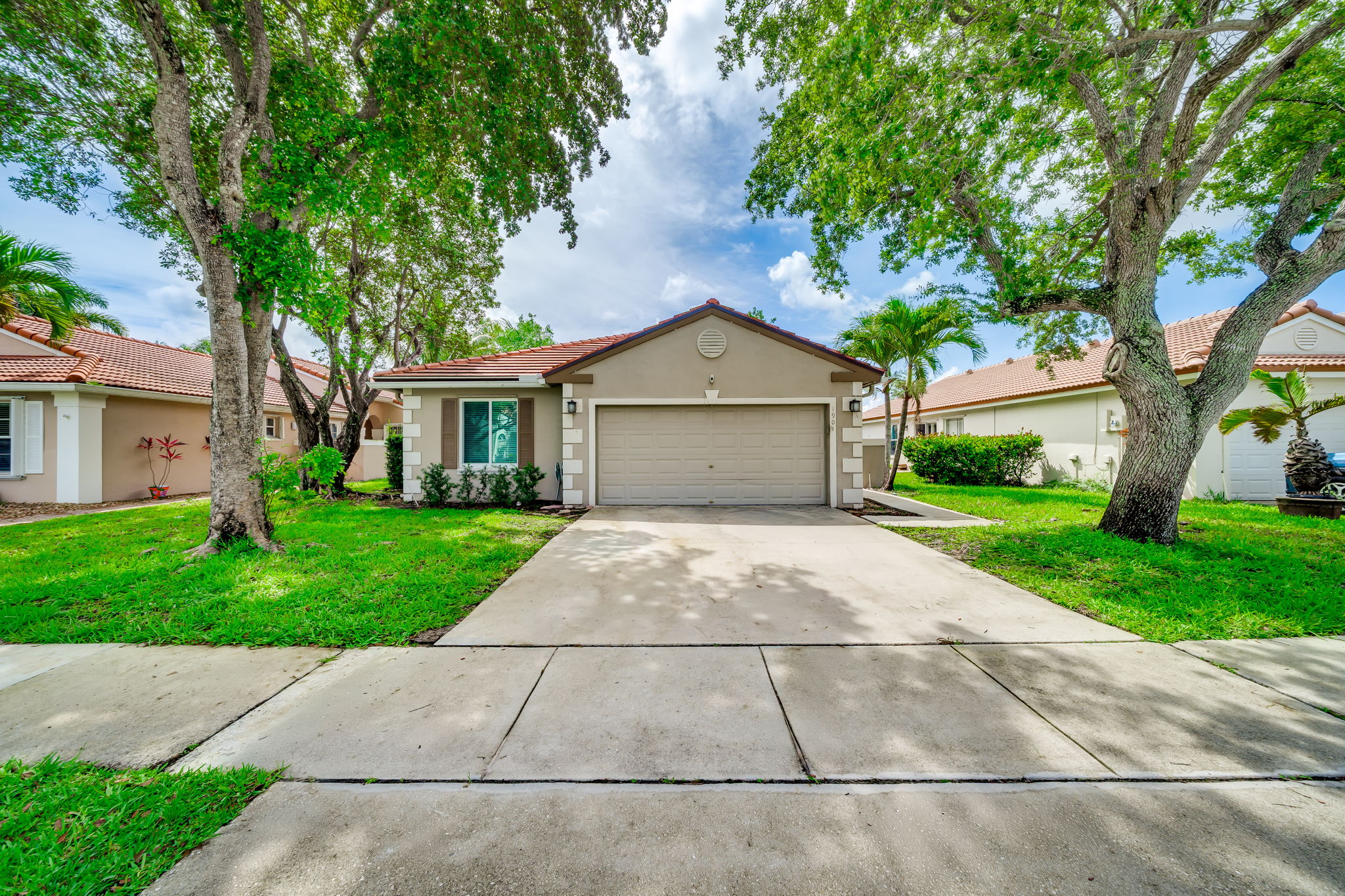 3471 NW 43rd Pl, Fort Lauderdale, FL 33309, USA Photo 3