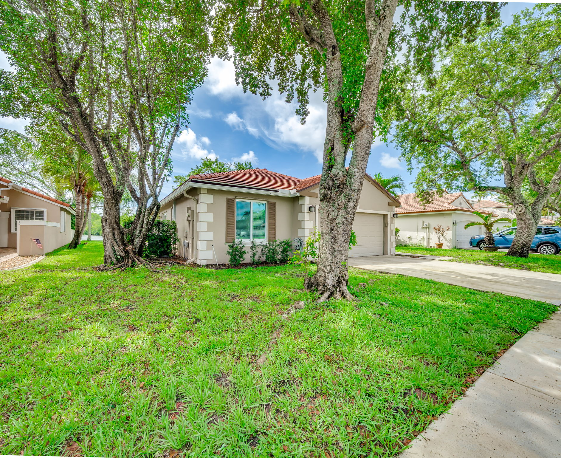 3471 NW 43rd Pl, Fort Lauderdale, FL 33309, USA Photo 5