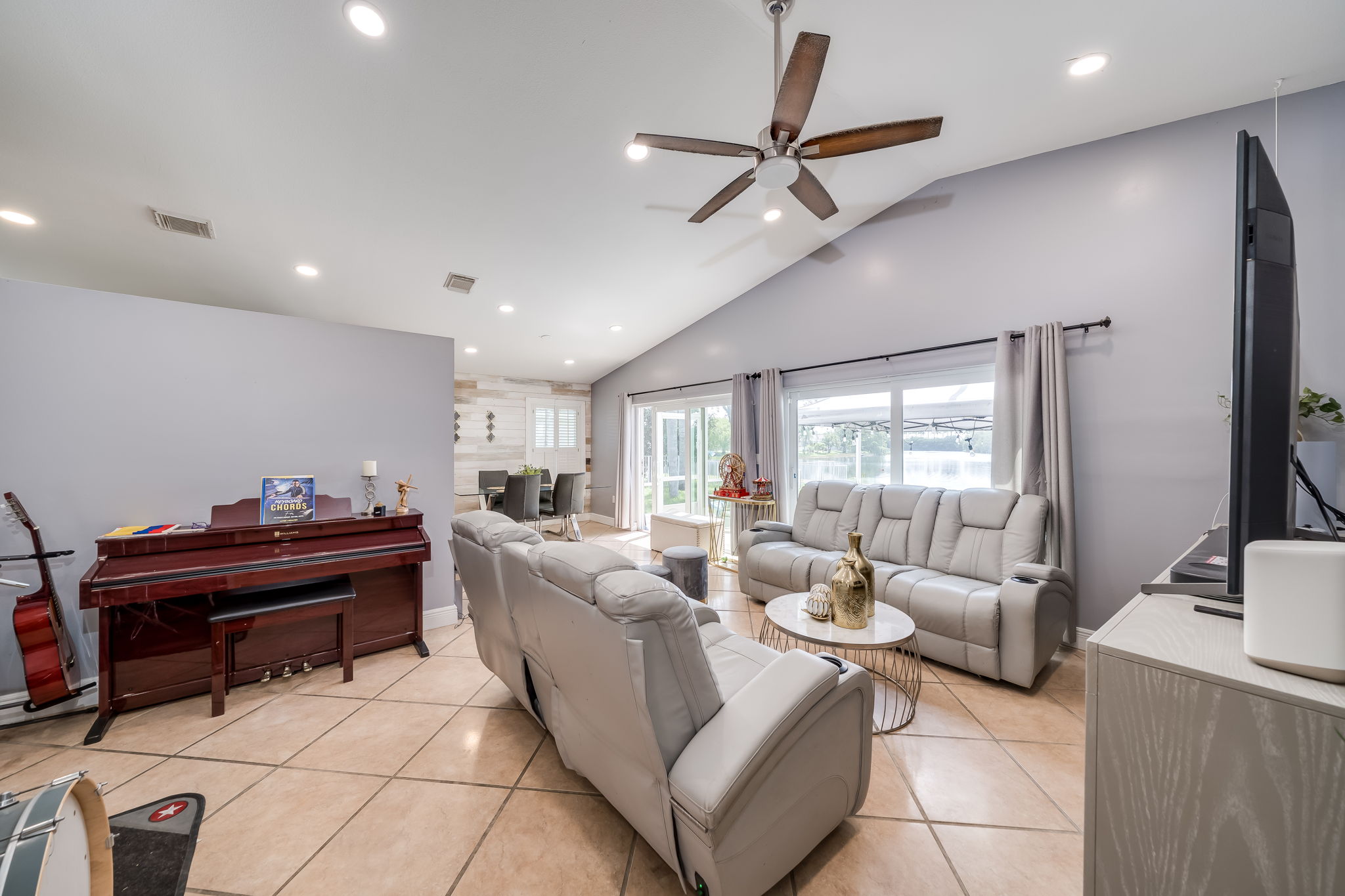3471 NW 43rd Pl, Fort Lauderdale, FL 33309, USA Photo 10