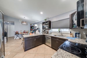 3471 NW 43rd Pl, Fort Lauderdale, FL 33309, USA Photo 30