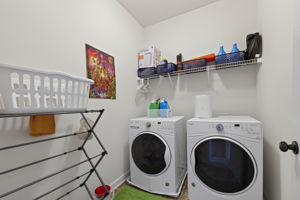  Photo 37