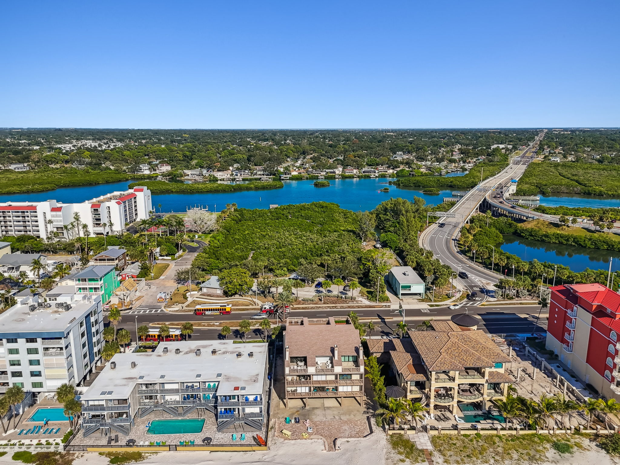 DJI_20251104143843_0130_D