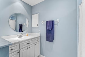 19010 McGrath Cir-17