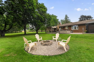  Photo 94