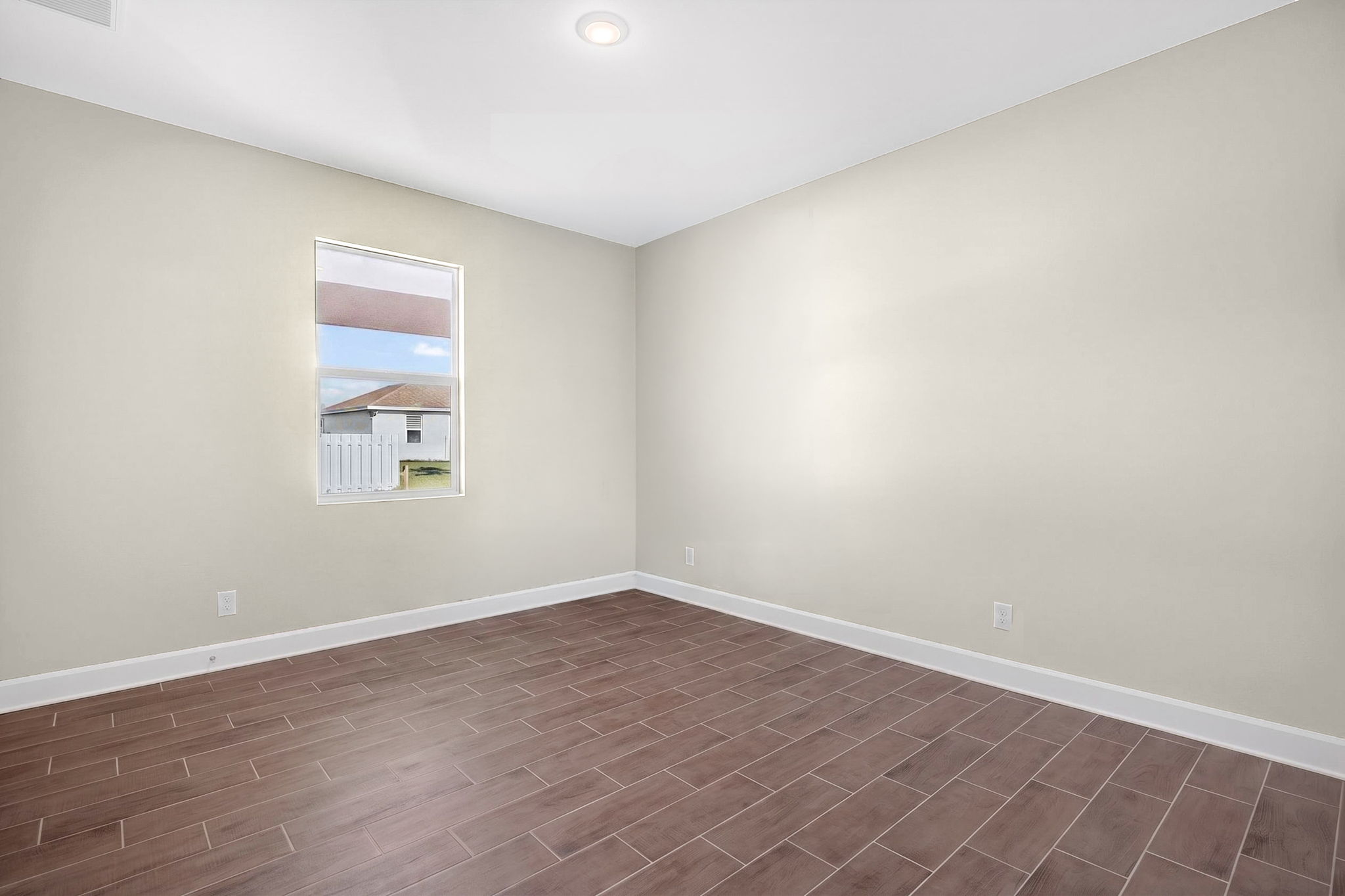 Guest Bedroom 1 - 1 of 2