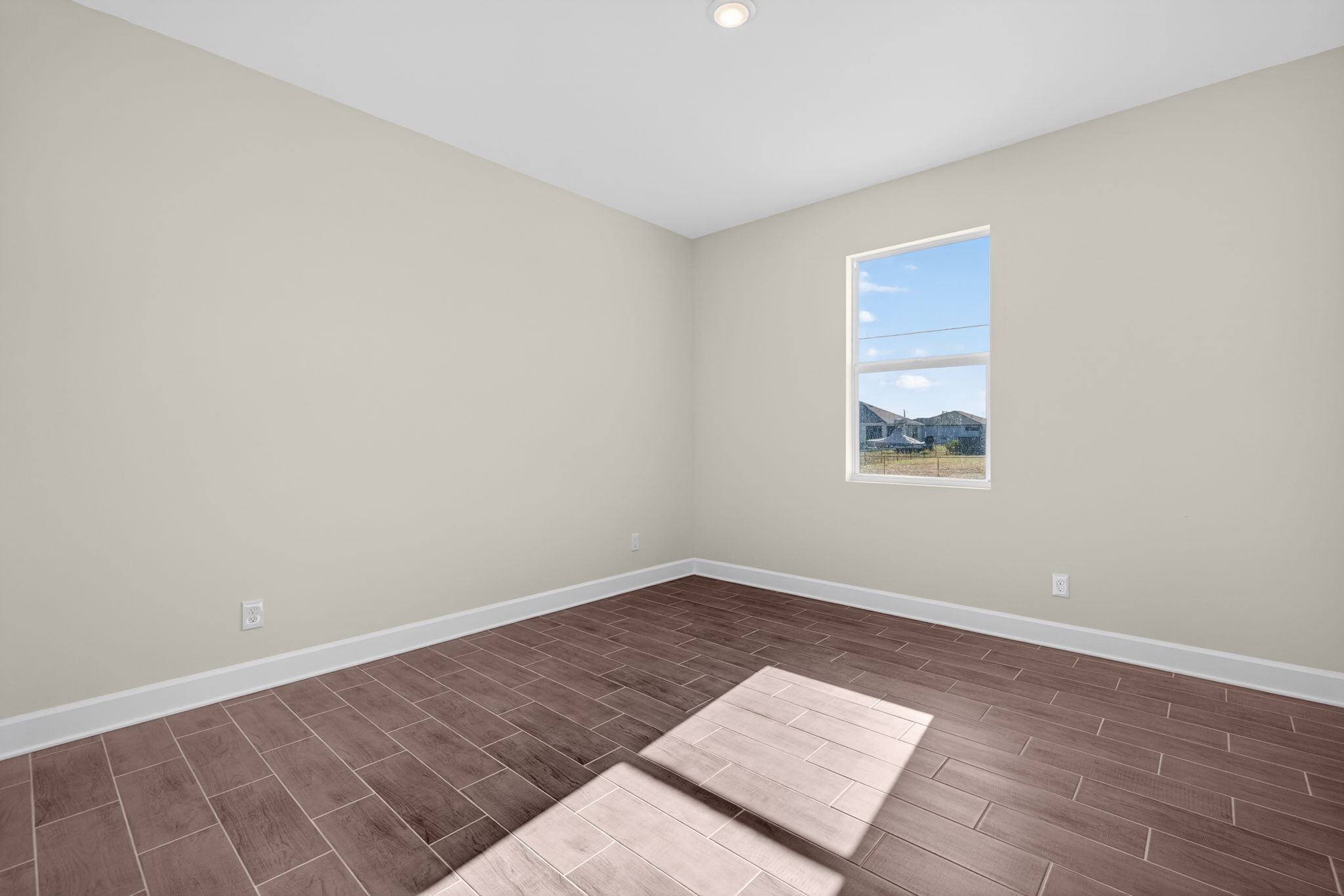 Guest Bedroom 2 - 1 of 2