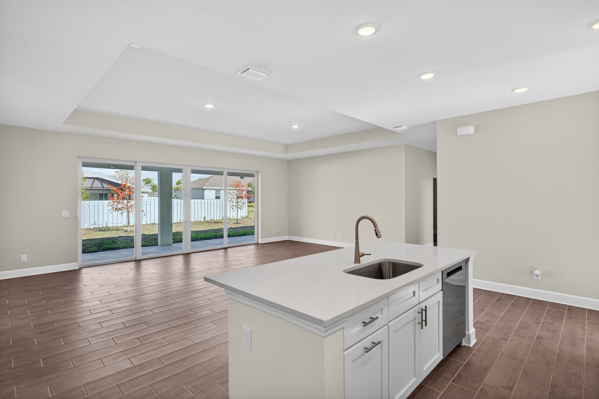 Kitchen 3 of 4