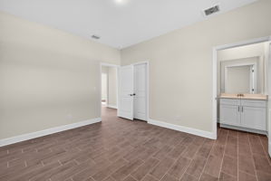 Guest Bedroom 1 - 2 of 2
