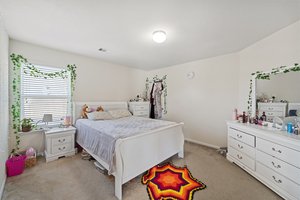  Photo 37