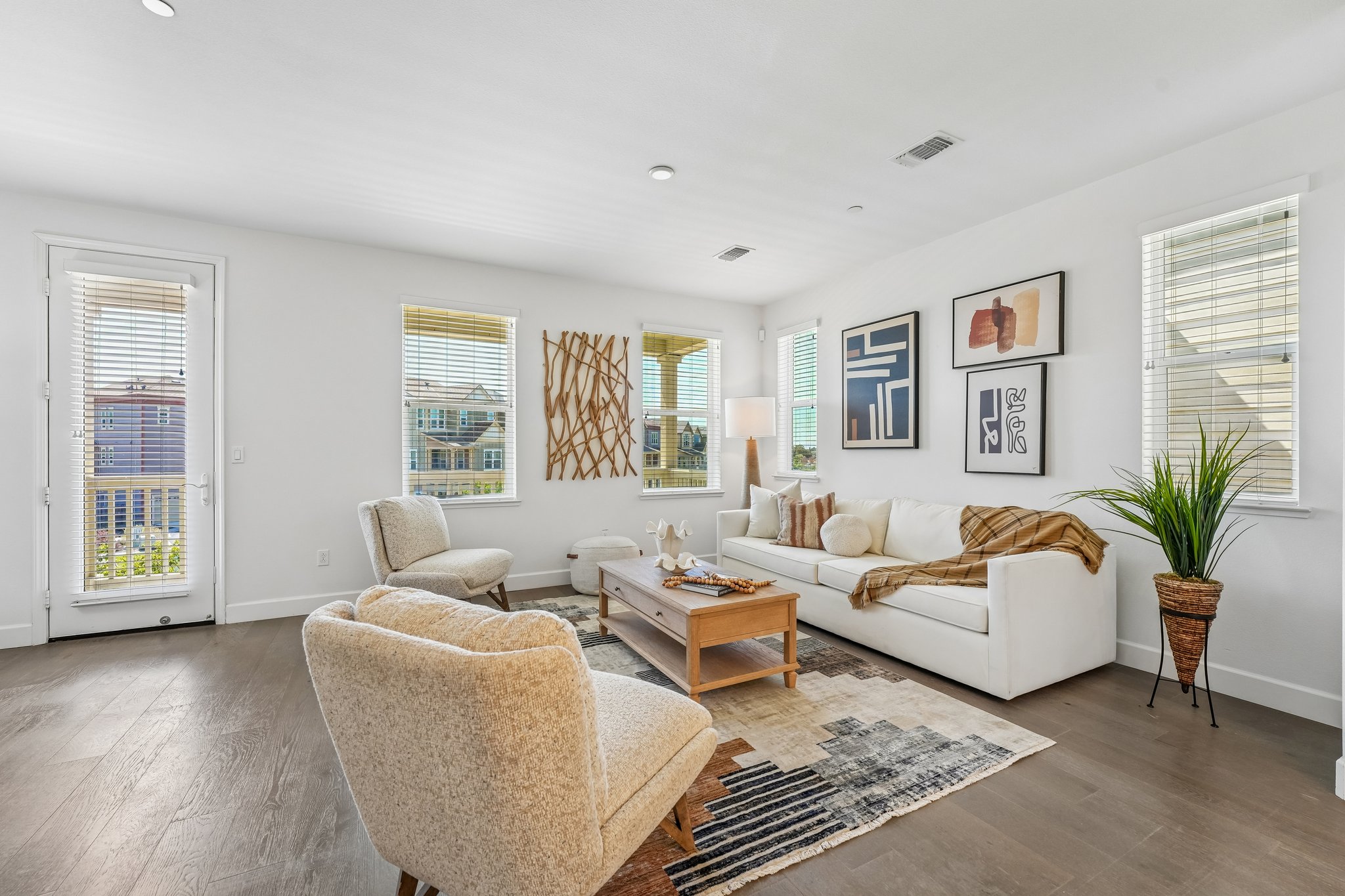 1902 Shasta Ln-S3108-012.jpg