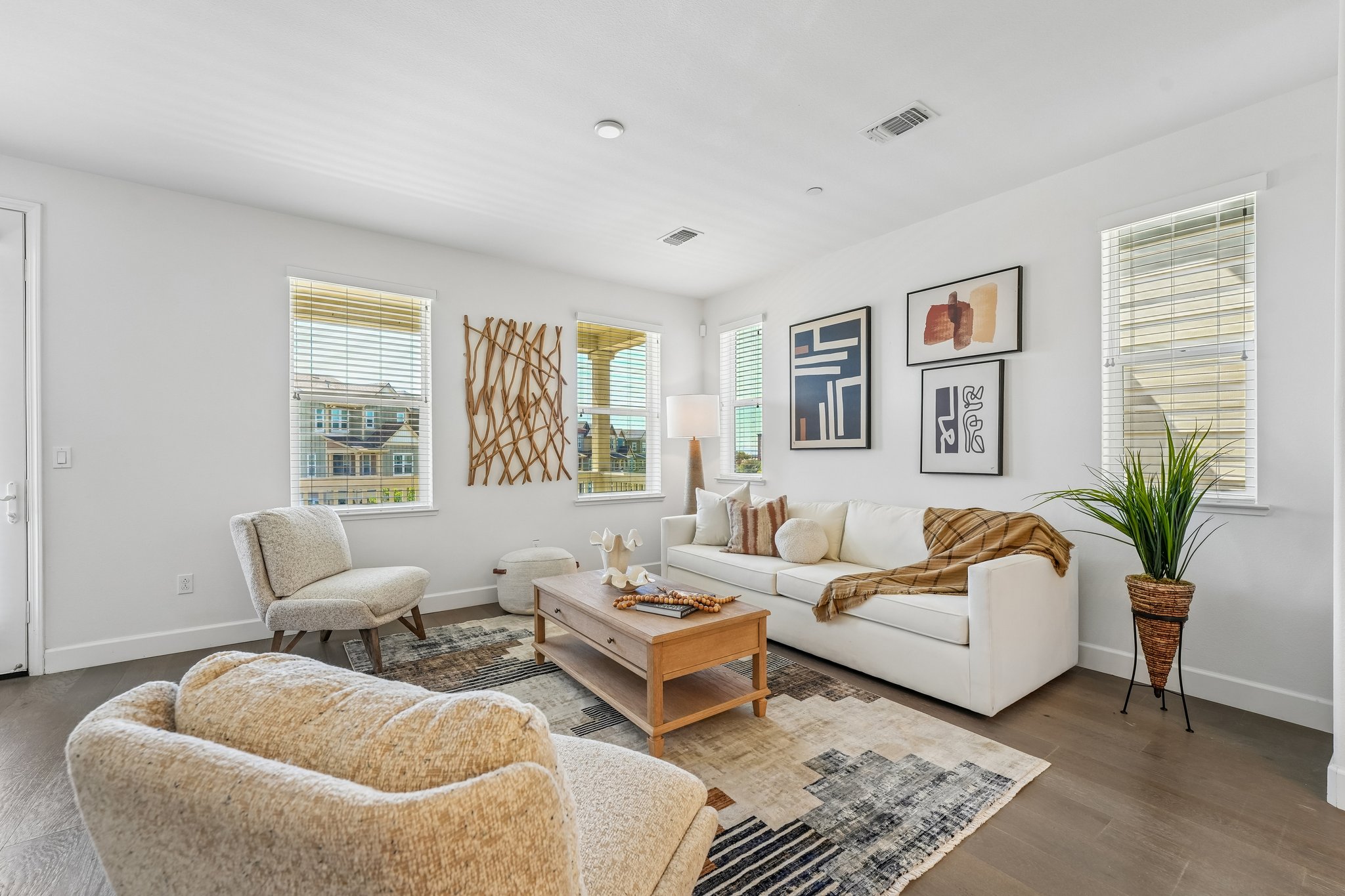 1902 Shasta Ln-S3108-013.jpg