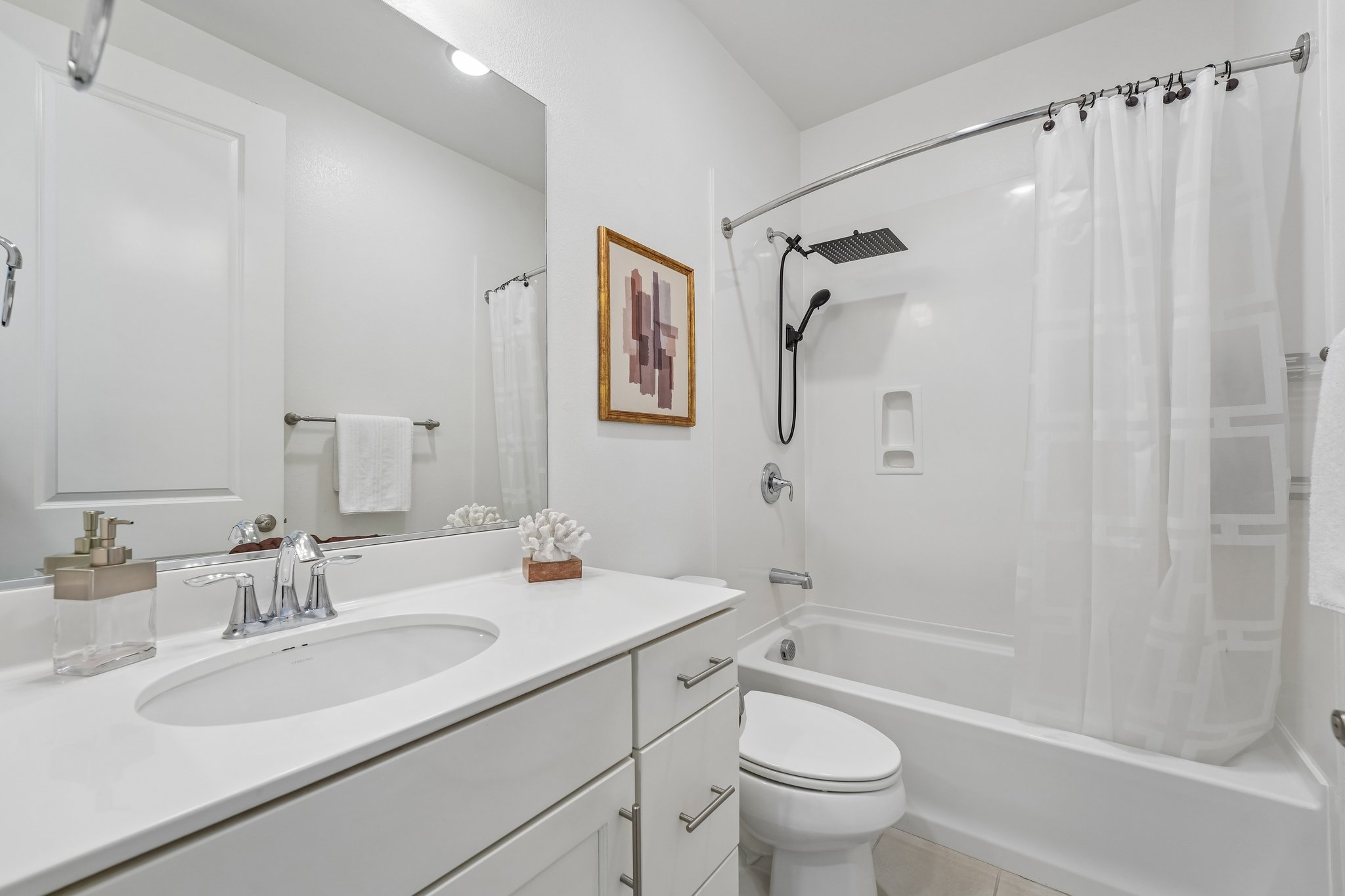 1902 Shasta Ln-S3108-056.jpg