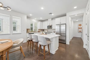 1902 Shasta Ln-S3108-024.jpg