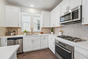 1902 Shasta Ln-S3108-029.jpg