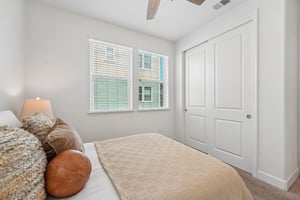 1902 Shasta Ln-S3108-053.jpg