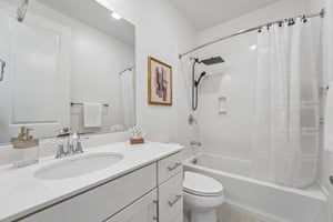 1902 Shasta Ln-S3108-056.jpg