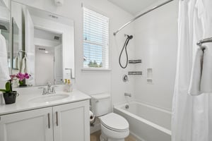 1902 Shasta Ln-S3108-063.jpg