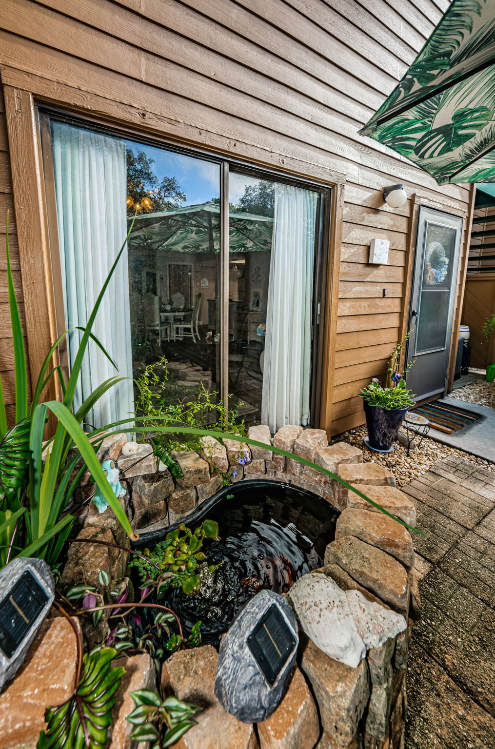 Front Patio4