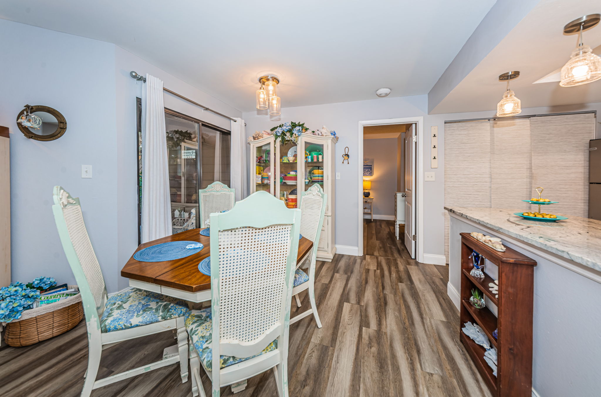 Dining Room2