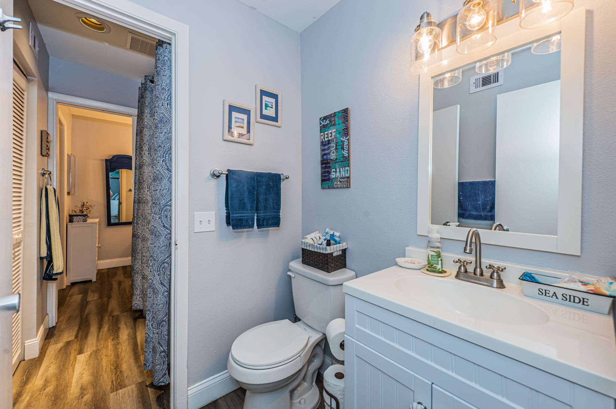 Bathroom1c