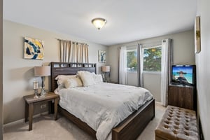 Anthony Ave-S3009-021.jpg