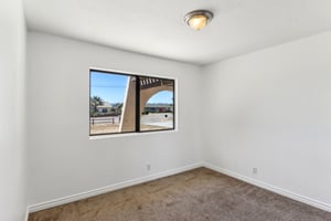 Sheffield St-1204-016.jpg
