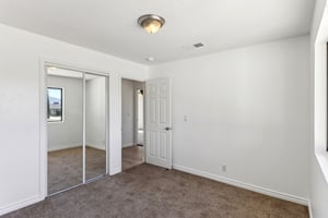 Sheffield St-1204-017.jpg