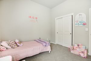Alyssas Dr-2206-025.jpg