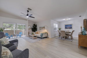 AB3_1904 Rainbow Dr-14