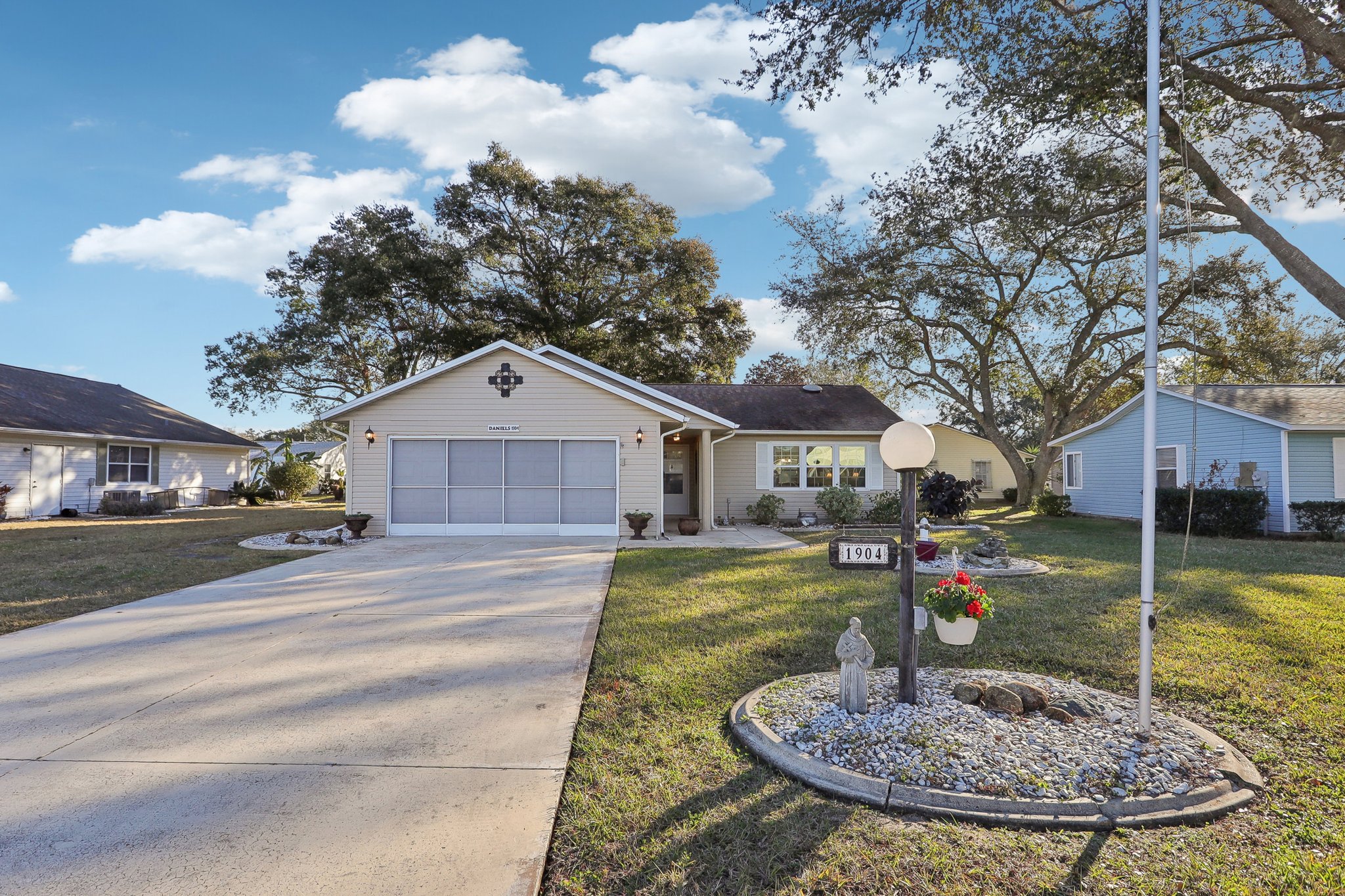 Tweed Ct-003.jpg