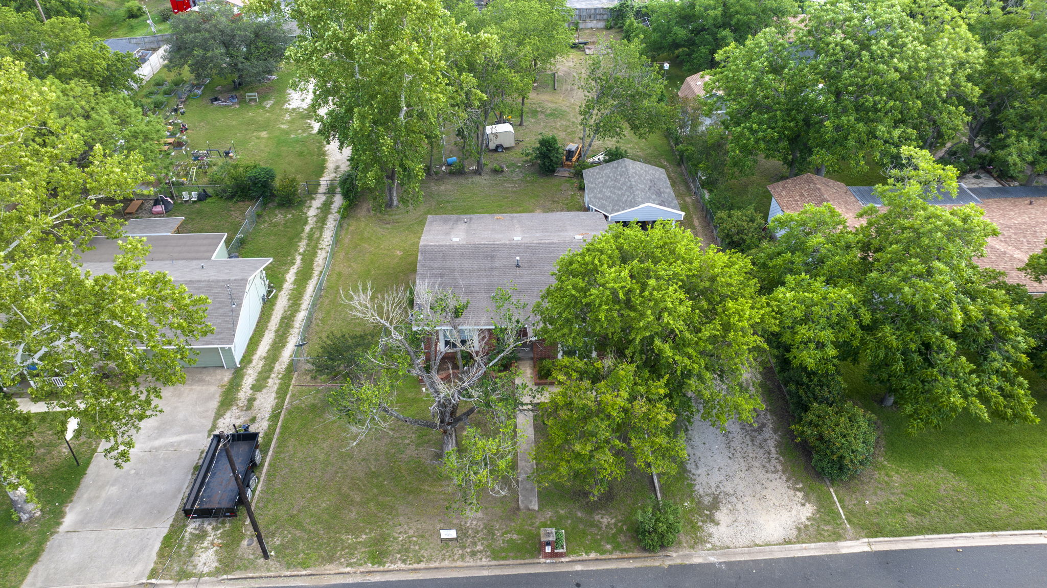  Photo 41