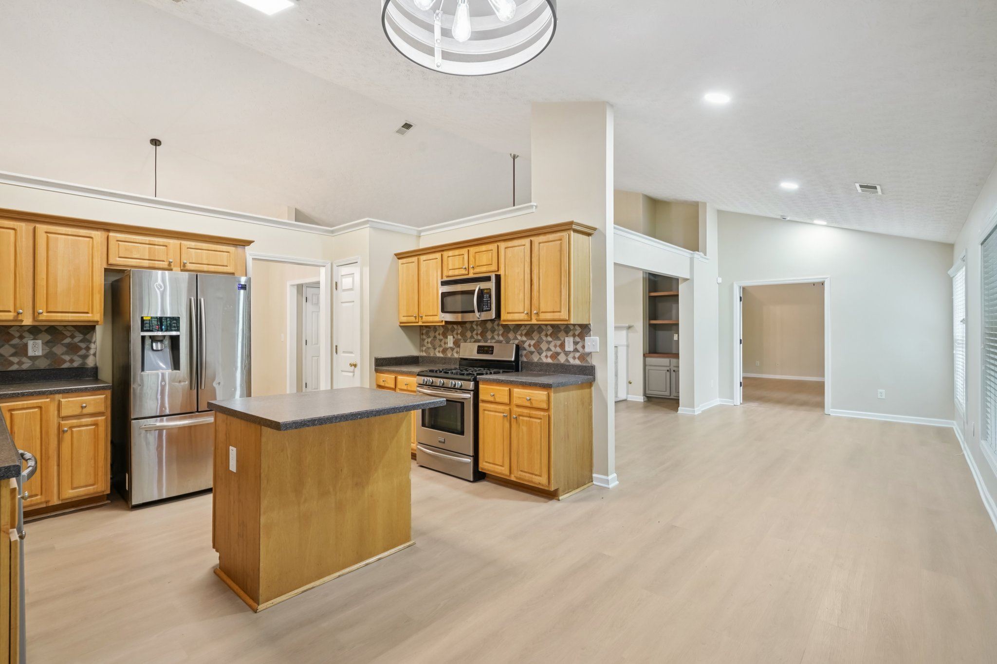 Cedar Walk Ln-S1010-010.jpg