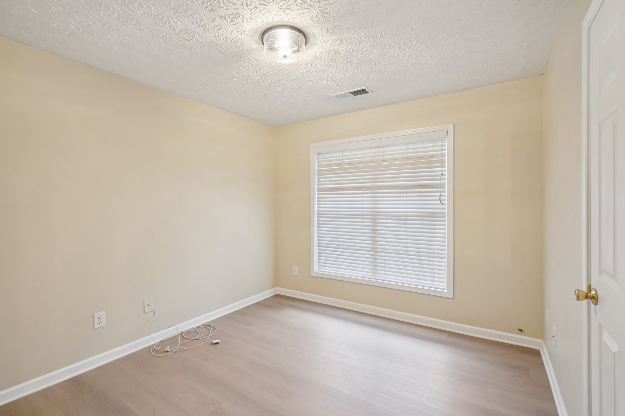 Cedar Walk Ln-S1010-019.jpg