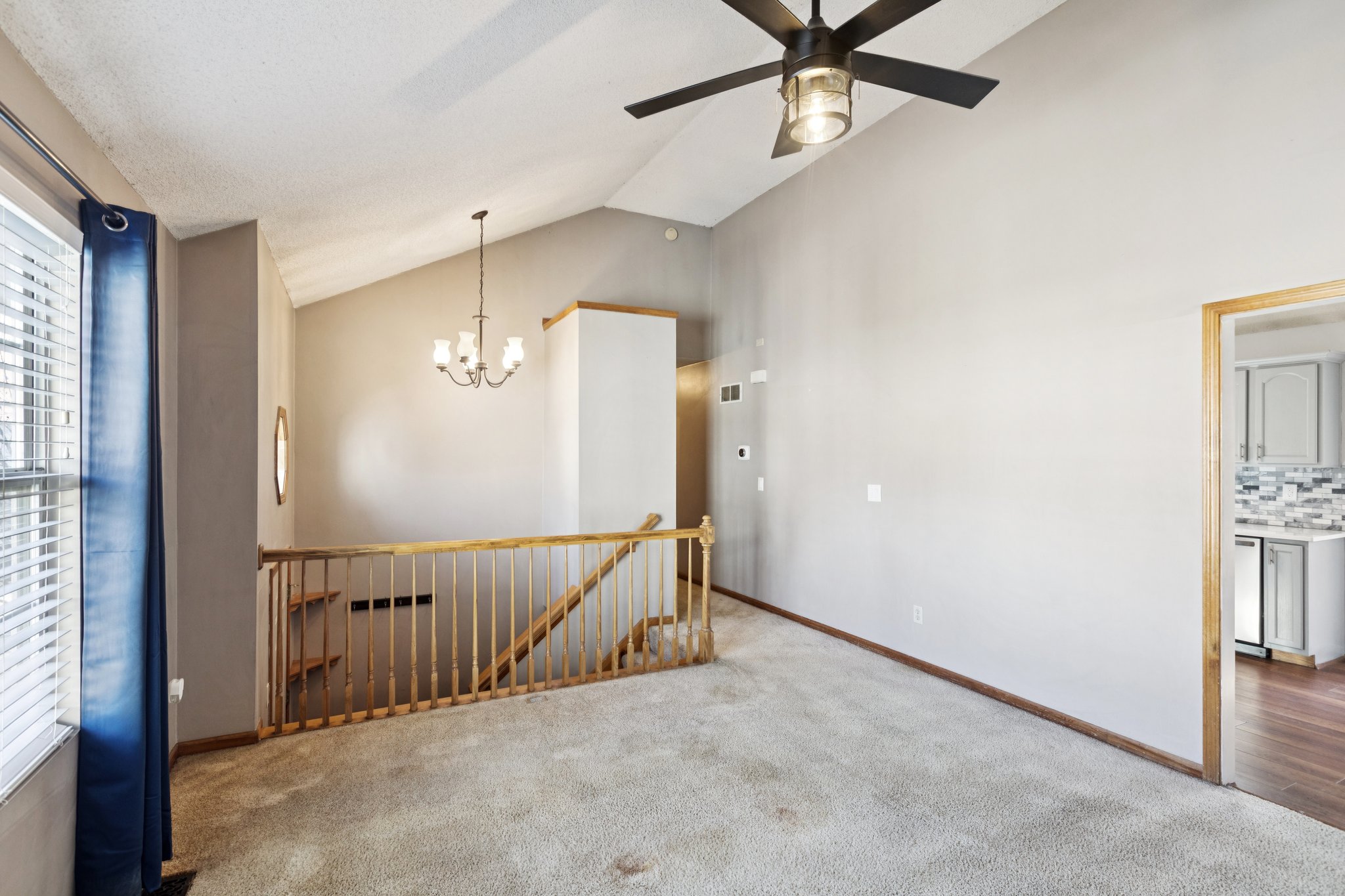 7446 - 1905 Claywoods Pkwy_008.jpg