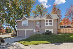 7446 - 1905 Claywoods Pkwy_003.jpg
