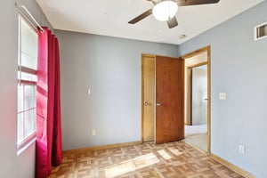 7446 - 1905 Claywoods Pkwy_020.jpg