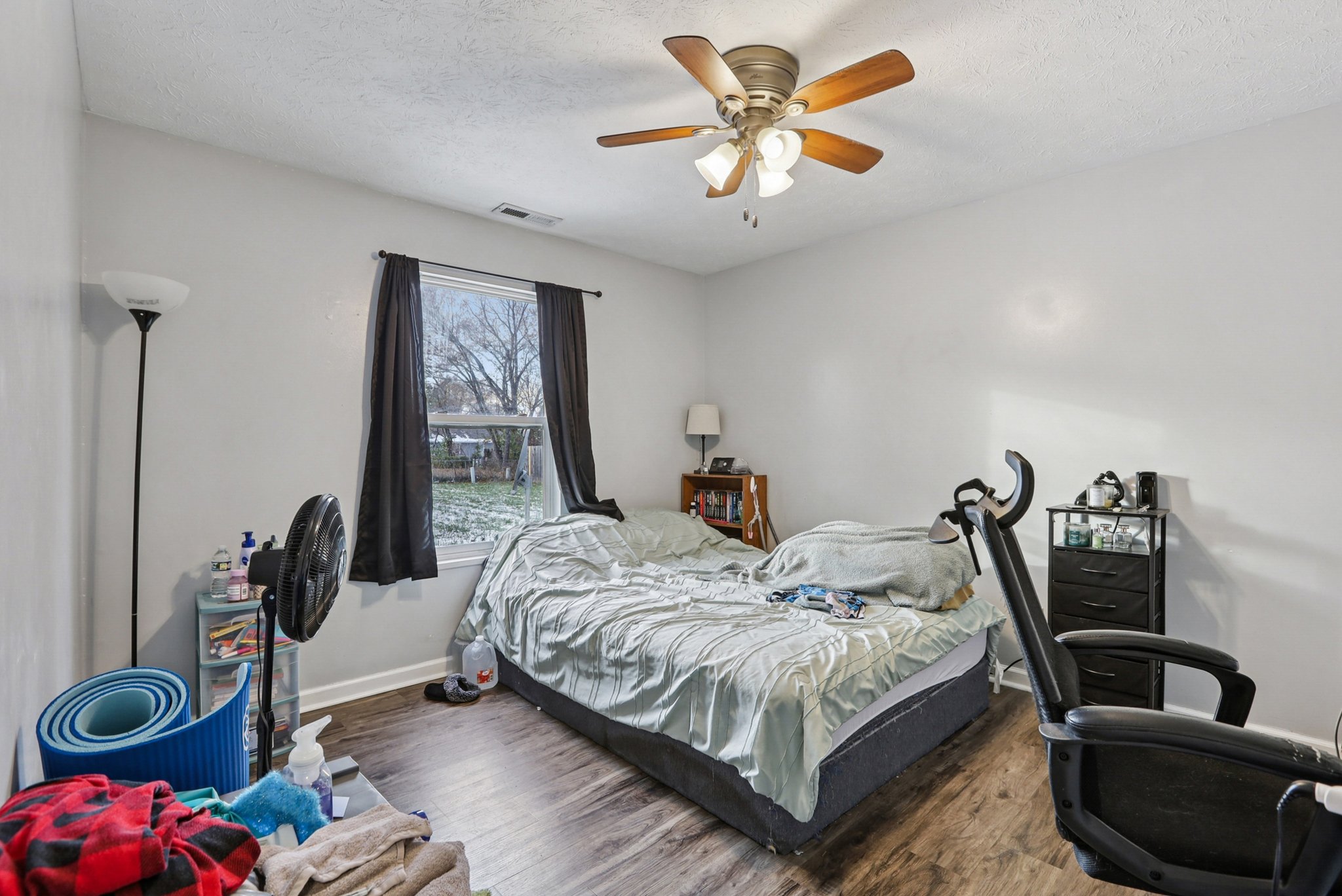 E Balsam Ct-S1211-012.jpg