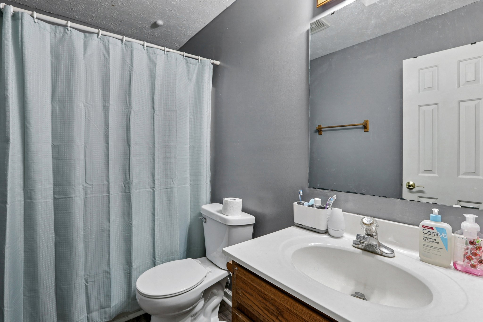 E Balsam Ct-S1211-018.jpg