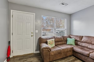 E Balsam Ct-S1211-004.jpg